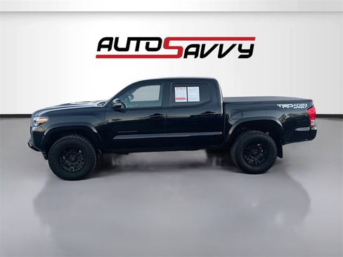 Used 2020 Toyota Tacoma TRD Sport w/ Technology Package image 4