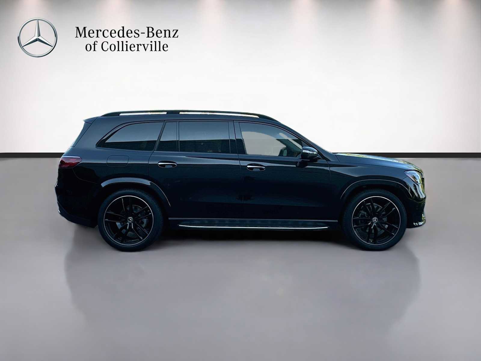 Used 2026 Mercedes-Benz GLS 580 4MATIC image 4