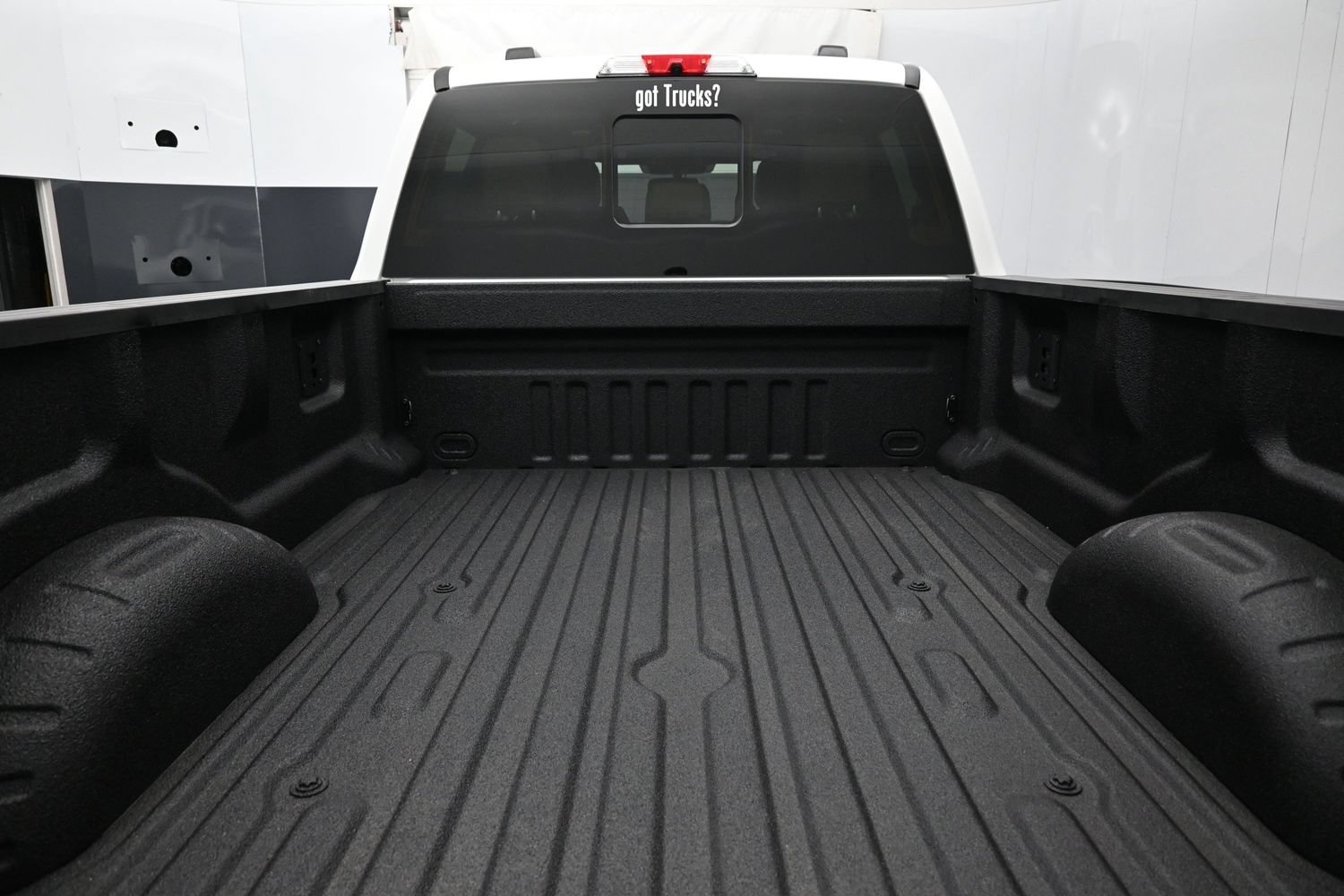 Used 2024 Ford F350 Lariat w/ Lariat Ultimate Package AWD/4WD image 7
