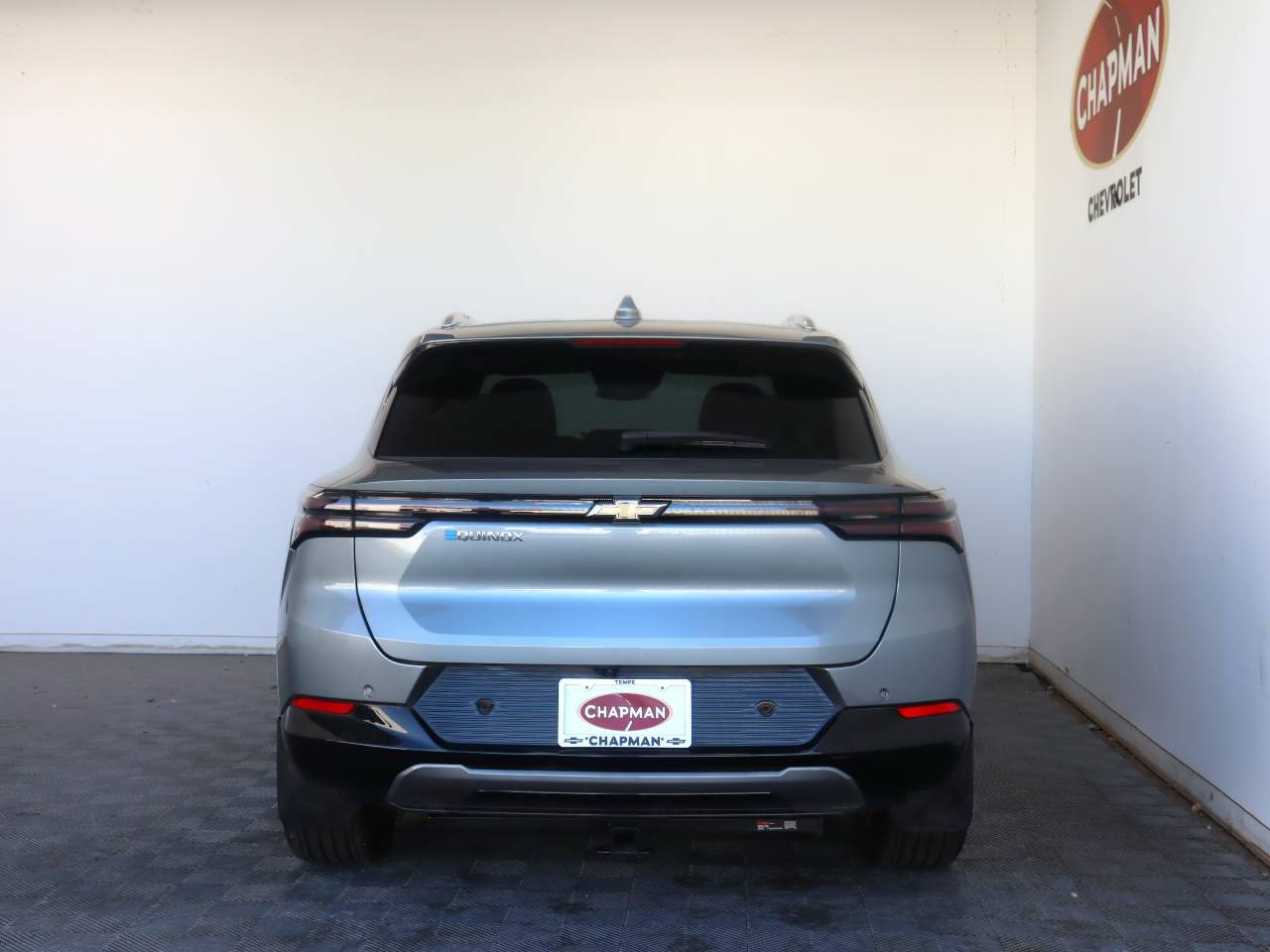 Certified 2024 Chevrolet Equinox EV LT w/ LPO, Active Package FWD image 3