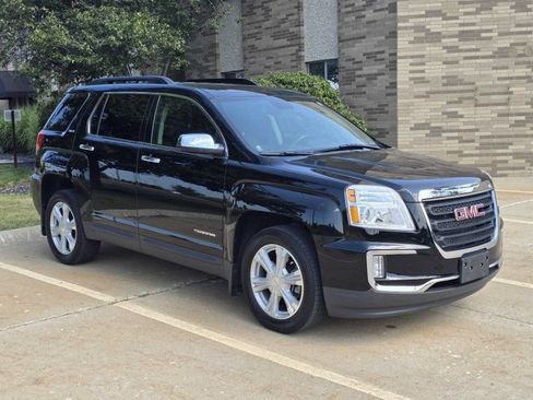 Used 2017 GMC Terrain SLE w/ Convenience Package FWD image 7