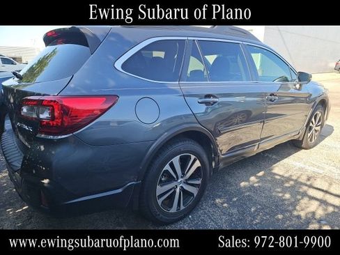 Used 2018 Subaru Outback 2.5i Limited AWD/4WD image 4