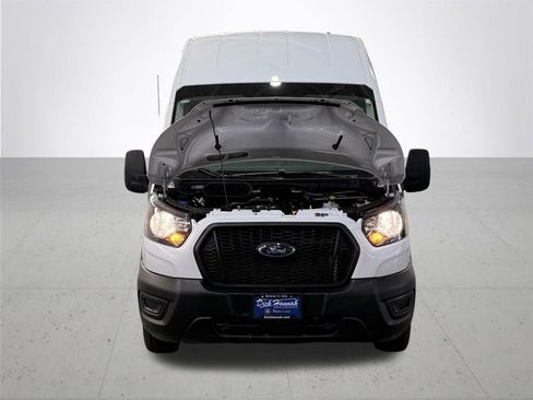 Used 2025 Ford Transit 250 148 High Roof RWD image 5