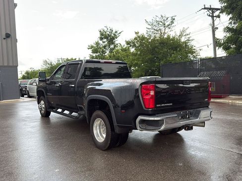 Used 2025 Chevrolet Silverado 3500 LTZ w/ LTZ Convenience Package AWD/4WD image 5