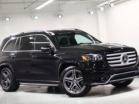 Certified 2025 Mercedes-Benz GLS 450 4MATIC image 2