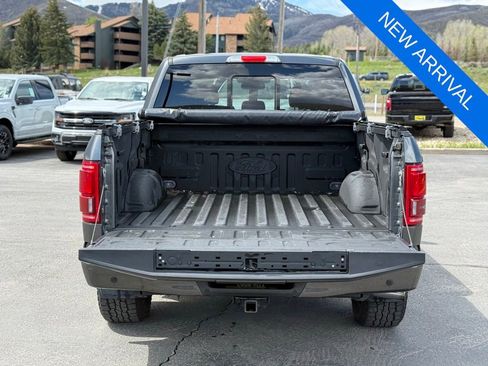 Used 2016 Ford F150 Lariat w/ Equipment Group 502A Luxury AWD/4WD image 4