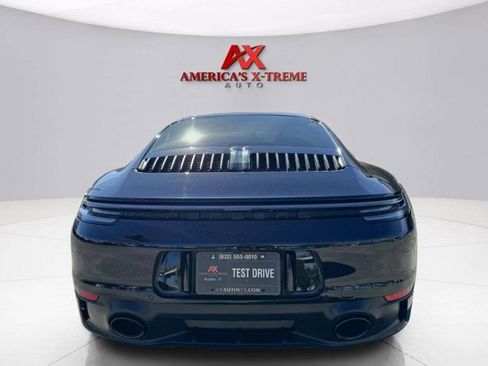 Used 2024 Porsche 911 Carrera GTS image 4