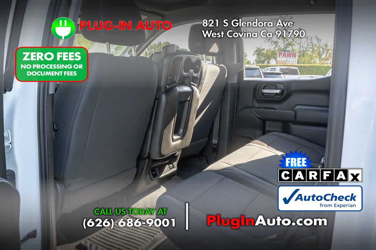 Used 2020 Chevrolet Silverado 1500 Custom w/ Custom Value Package RWD image 10