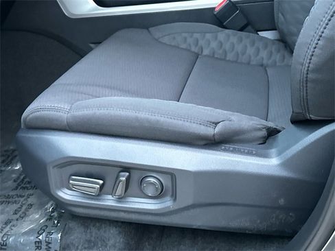 New 2026 Toyota Tundra SR5 image 17