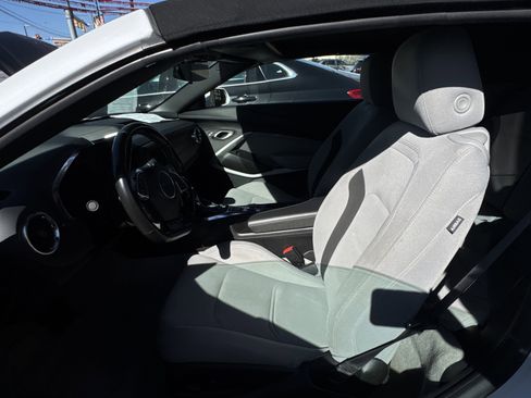 Used 2023 Chevrolet Camaro LT image 10