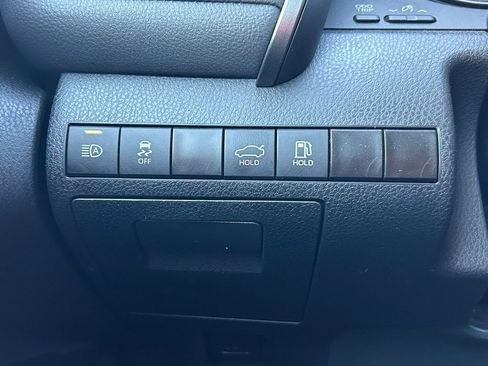 Used 2024 Toyota Camry SE image 22