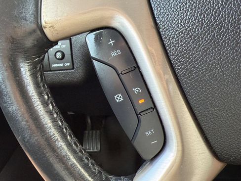 Used 2013 GMC Acadia Denali AWD/4WD image 17