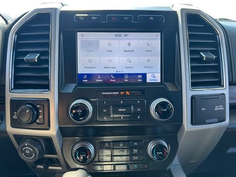 Used 2020 Ford F150 Lariat w/ Equipment Group 502A Luxury AWD/4WD image 24