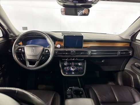 Used 2022 Lincoln Corsair Reserve w/ Equipment Group 201A image 12