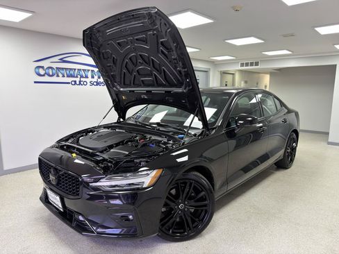 Used 2024 Volvo S60 B5 Plus w/ Climate Package AWD/4WD image 33