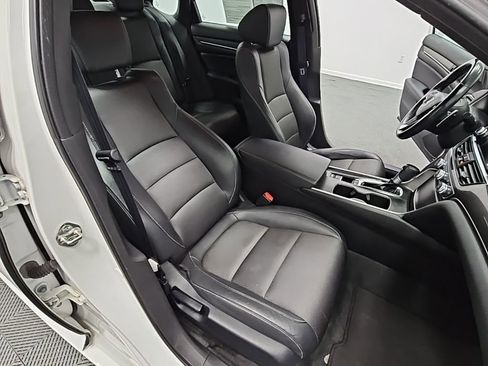 Used 2020 Honda Accord Sport image 37