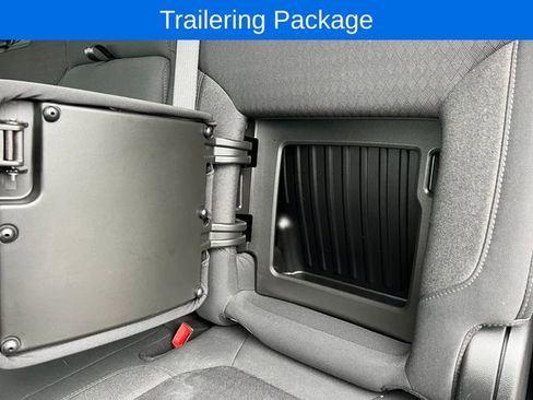 Used 2021 Chevrolet Silverado 1500 RST w/ Convenience Package II AWD/4WD image 9