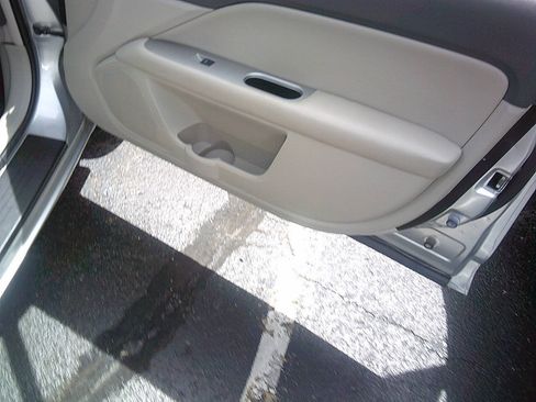 Used 2012 Ford Fusion SEL FWD image 10