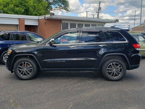 Used 2017 Jeep Grand Cherokee Limited AWD/4WD image 2