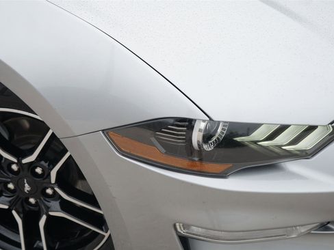 Used 2021 Ford Mustang Premium RWD image 3