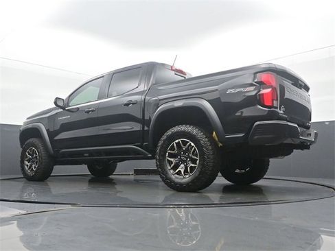 Used 2023 Chevrolet Colorado ZR2 w/ ZR2 Convenience Package III image 48