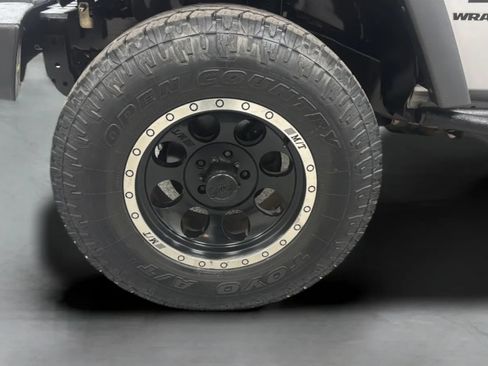 Used 2014 Jeep Wrangler Sport AWD/4WD image 24