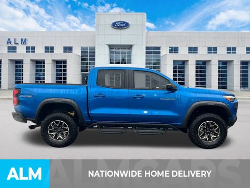 Used 2023 Chevrolet Colorado ZR2 w/ ZR2 Convenience Package III image 5