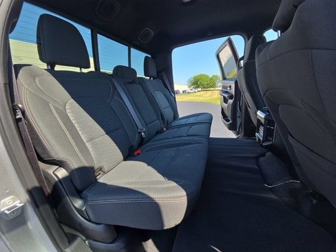 Used 2025 RAM 1500 Big Horn AWD/4WD image 21