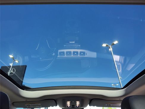 Certified 2025 Mercedes-Benz GLE 450 4MATIC Coupe image 22