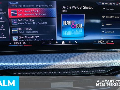 Used 2025 BMW M240i xDrive Coupe w/ Premium Package image 36