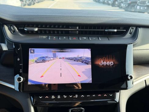 New 2026 Jeep Grand Cherokee Limited w/ Limited Altitude Package RWD image 13