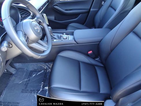 New 2026 MAZDA MAZDA3 2.5 S Sedan w/ Preferred Pkg image 10