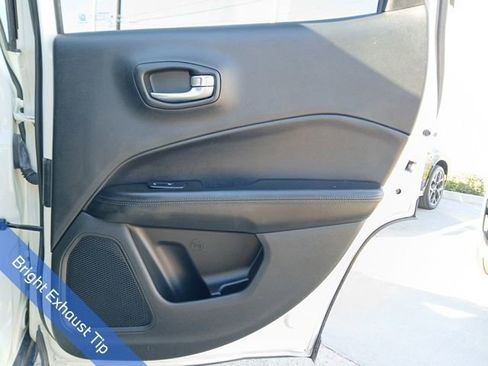 Used 2020 Jeep Compass Latitude image 10