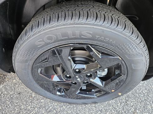 New 2026 Kia Seltos EX image 11