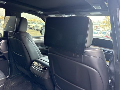 Used 2026 Cadillac Escalade Platinum Sport w/ LPO, ONYX Package image 37