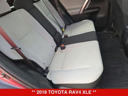 Used 2018 Toyota RAV4 XLE FWD image 20