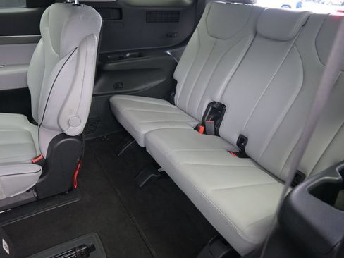 Used 2024 Hyundai Palisade SEL AWD/4WD image 17