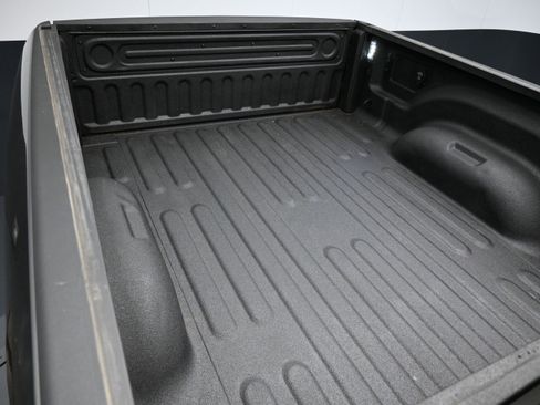 Used 2022 RAM 2500 Laramie AWD/4WD image 45