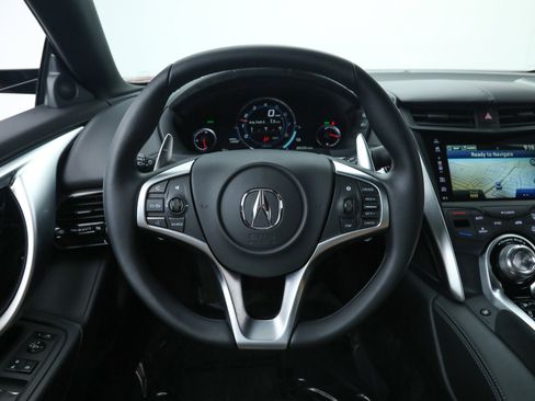 Used 2017 Acura NSX image 21