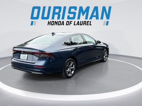 Used 2023 Honda Accord EX image 8