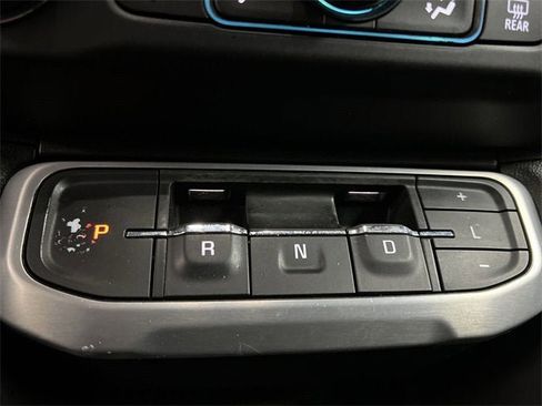 Certified 2020 GMC Acadia SLE w/ LPO, Floor Liner Package image 15