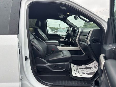 Used 2022 Ford F250 Lariat image 22