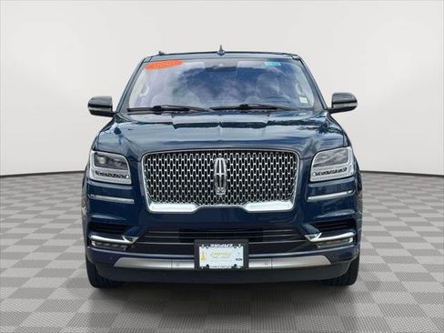 Used 2020 Lincoln Navigator Reserve w/ Luxury Package AWD/4WD image 2
