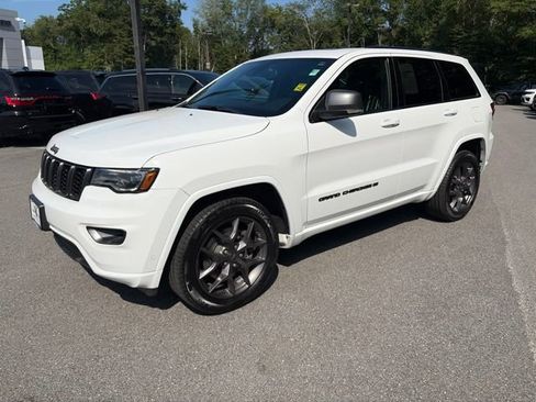 Used 2021 Jeep Grand Cherokee Limited w/ Quick Order Package 28K 80th AWD/4WD image 2