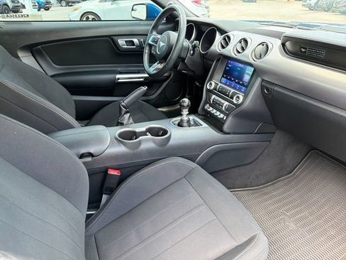 Used 2020 Ford Mustang GT w/ Equipment Group 301A RWD image 24