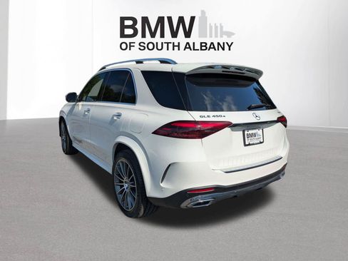 Used 2024 Mercedes-Benz GLE 450e 4MATIC image 4