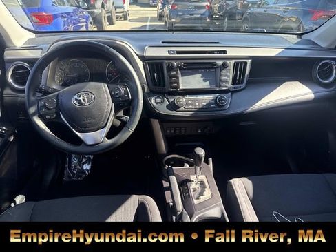 Used 2018 Toyota RAV4 Adventure image 16