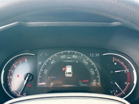 Used 2023 Toyota RAV4 LE image 36