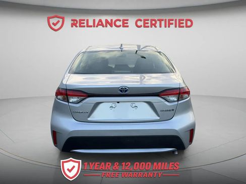Used 2022 Toyota Corolla LE FWD image 5