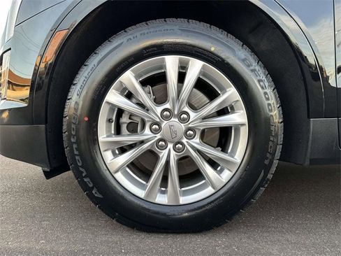 Certified 2024 Cadillac XT5 Luxury w/ LPO, Floor Liner Package image 11